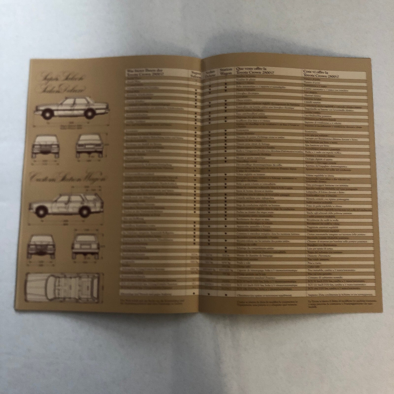 Toyota Crown 2800i Car Sales Brochure Catalog French Italian German European
