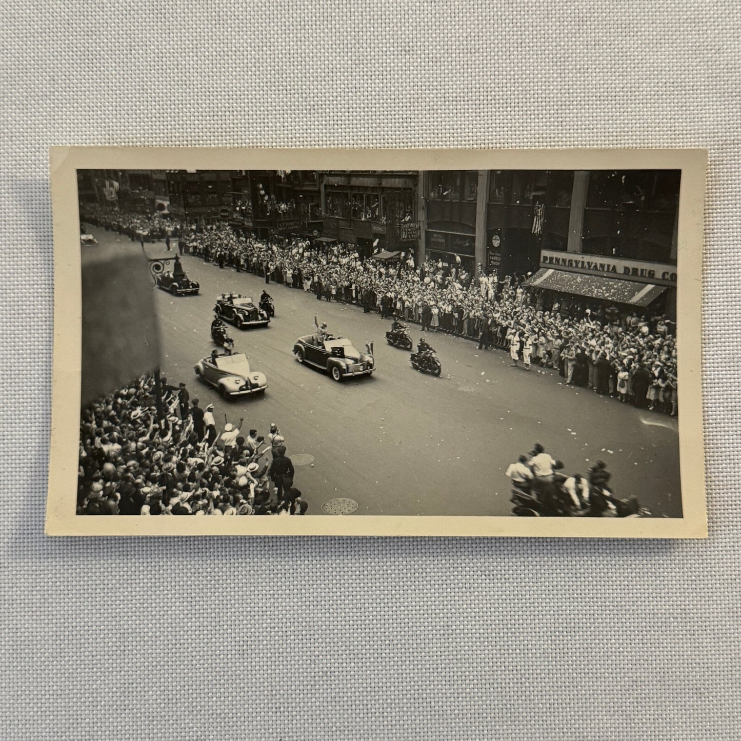 President Dwight D Eisenhower Parade Car Limousine Photo Photograph 1945