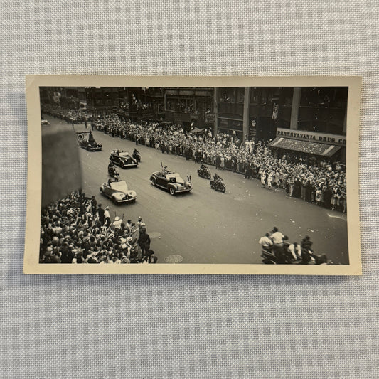 President Dwight D Eisenhower Parade Car Limousine Photo Photograph 1945