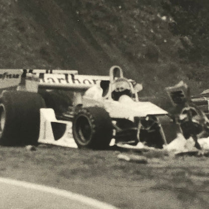 James Hunt Car Crash Racing Driver Formula One F1 Car Photo Photograph Print