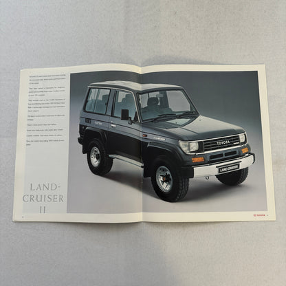 1990 Toyota Corolla 4WD Estate Previa Van Landcruiser Sales Brochure Catalog UK