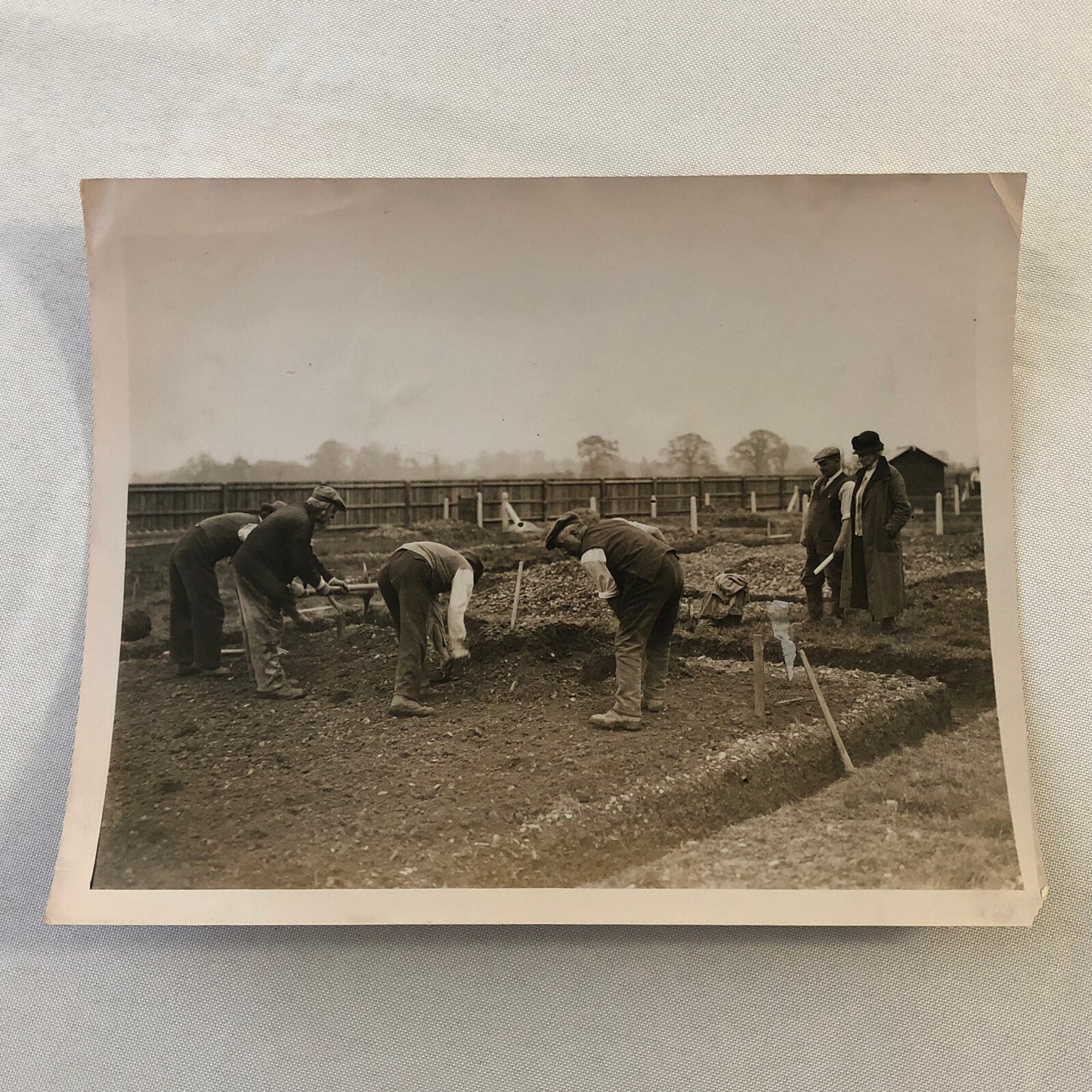 Vintage Press Photo Photograph UK Construction Homes for Disabled Veterans 1933