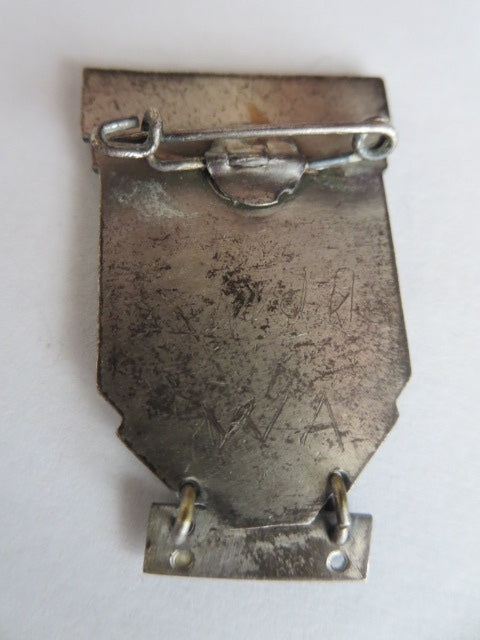 Vintage 1951 Bayeux Eindhoven Fakkel Rallye Car Rally Pin Badge with Date Bar