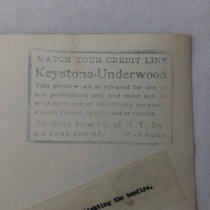 Press Photo Photograph People Raking Leaves Keystone Underwood