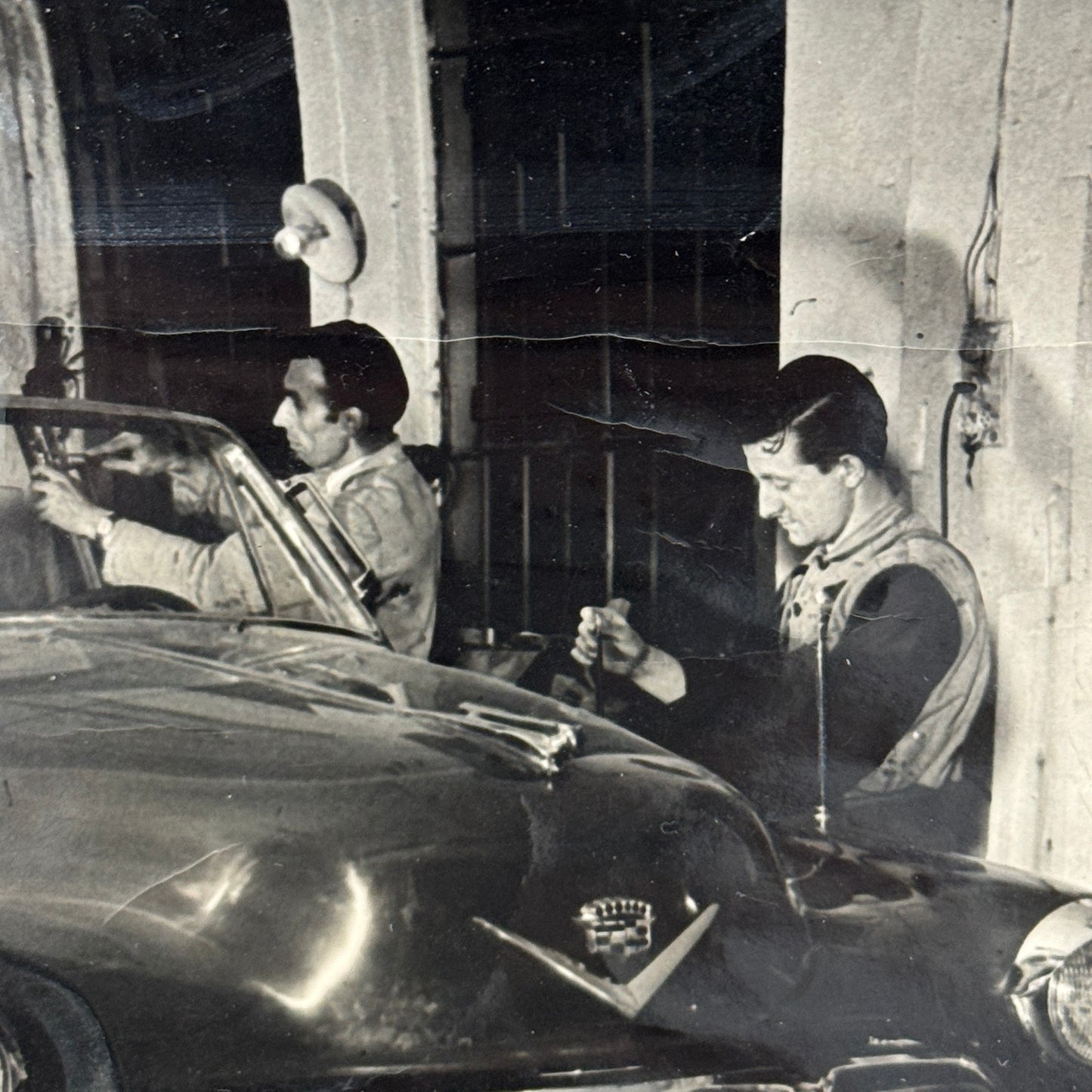 Cadillac Repair Shop Italian Press Photo Photograph Print Vintage Car Automobile