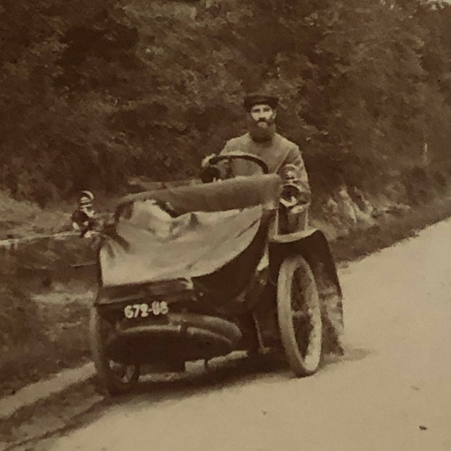 Antique Photo Photograph Print Bearded Man in Early Automobile 1909 Date Italian