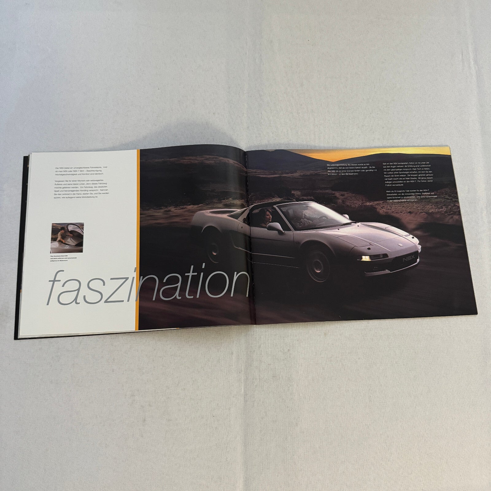 Honda NSX Car Sales Brochure Catalog Advertising GERMAN Text Acura NSX