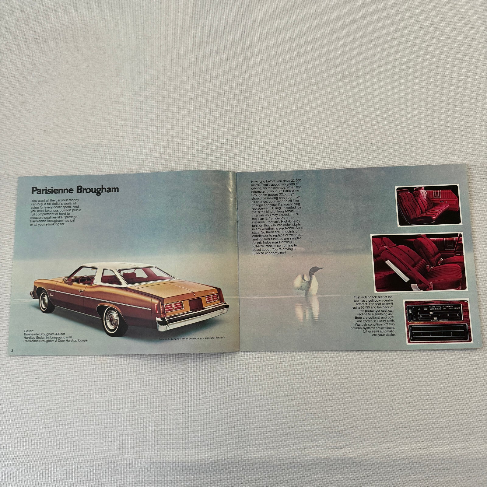 1976 Pontiac Sales Brochure Catalog Parisienne Laurentian Catalina Bonneville +
