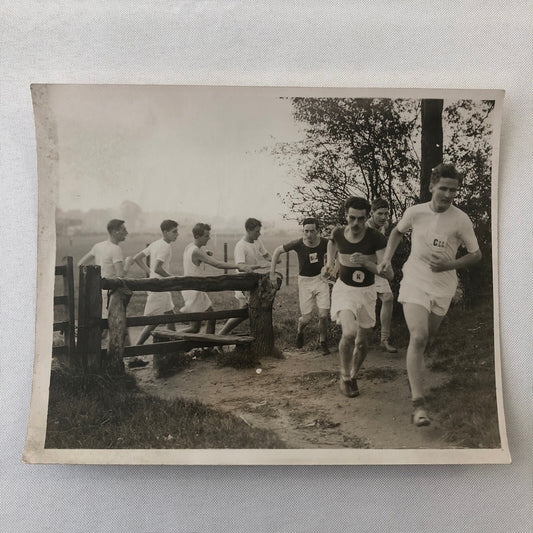 Press Photo Photograph British Running Record Runners 1933 Oxford