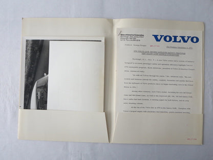 1974 Volvo Press Kit Brochure w/ Photos 164E 145 Station Wagon 144 142