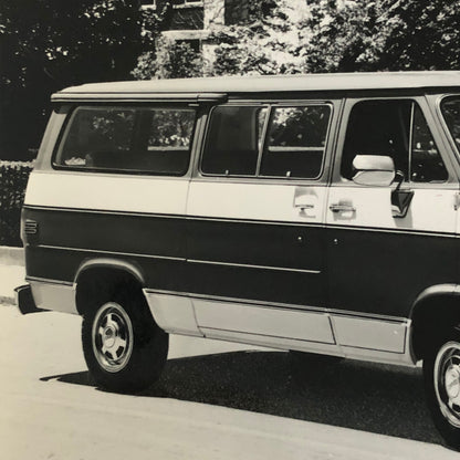 1980 GMC Rally Wagon Van Truck Press Photo Photograph Print