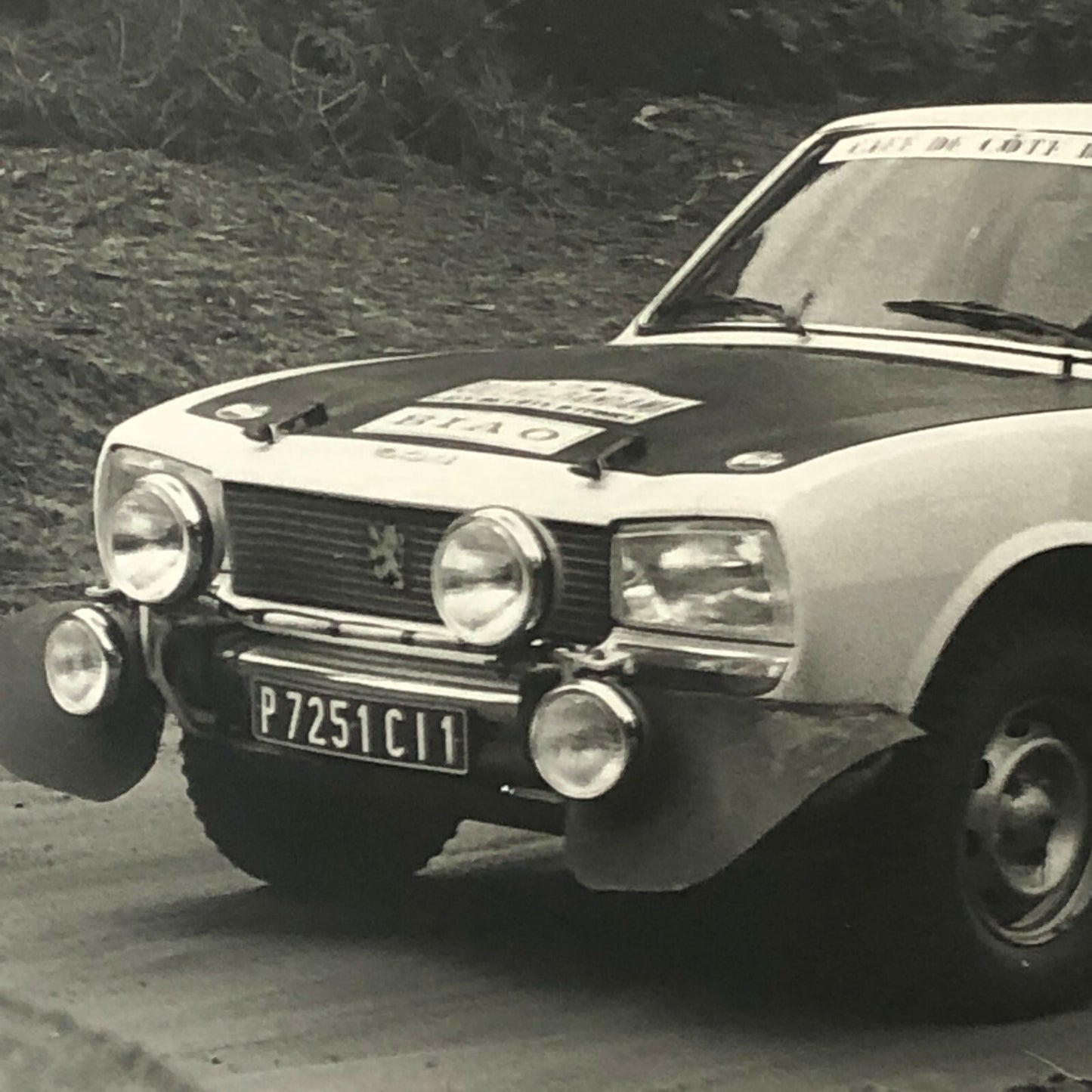 Vintage Rally Racing Photo Photograph 1974 Rallye du Bandama Peugeot Car 