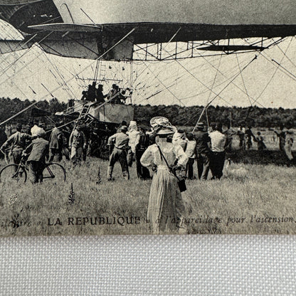Vintage Zeppelin Airship Dirigible Postcard Post Card French
