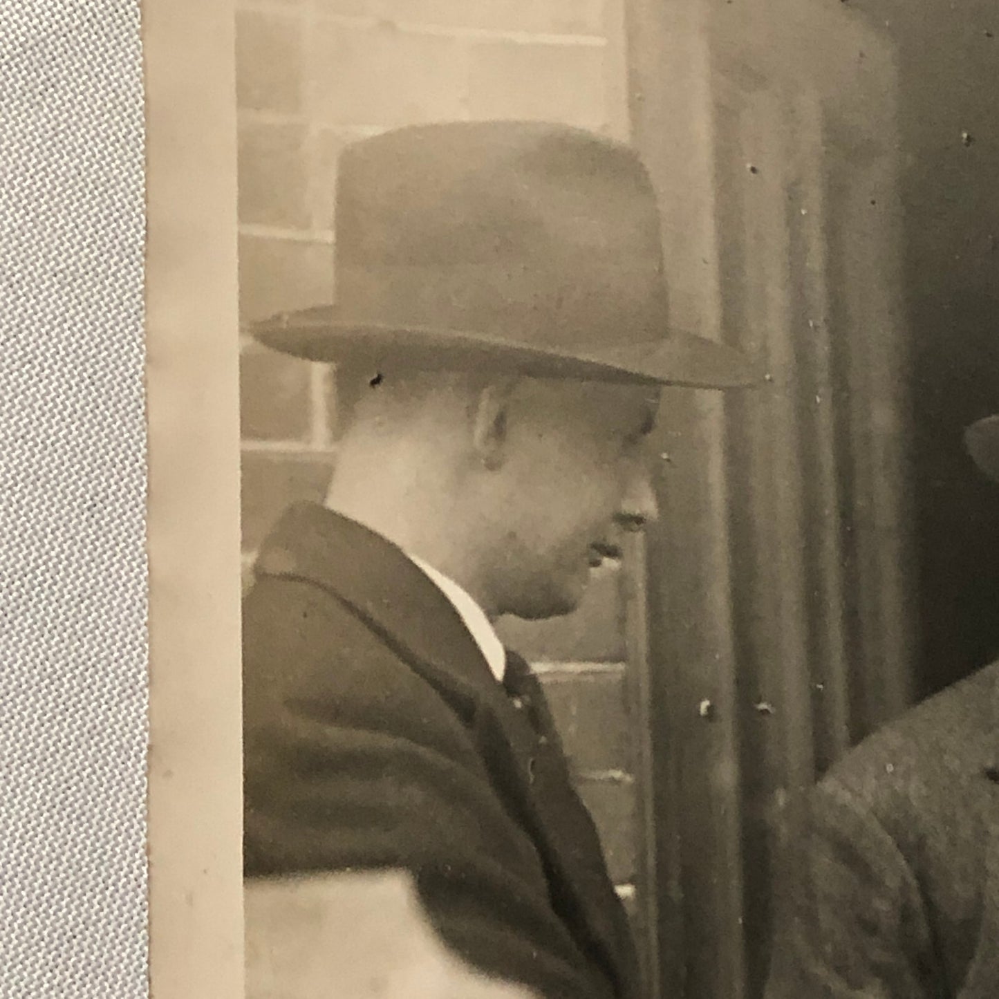 Press Photo Photograph British Man Failure to Pay Spousal Support Legal Case