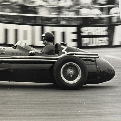 Vintage Racing Photo Patrick Lindsay Maserati Car Silverstone 1969 Guy Griffiths