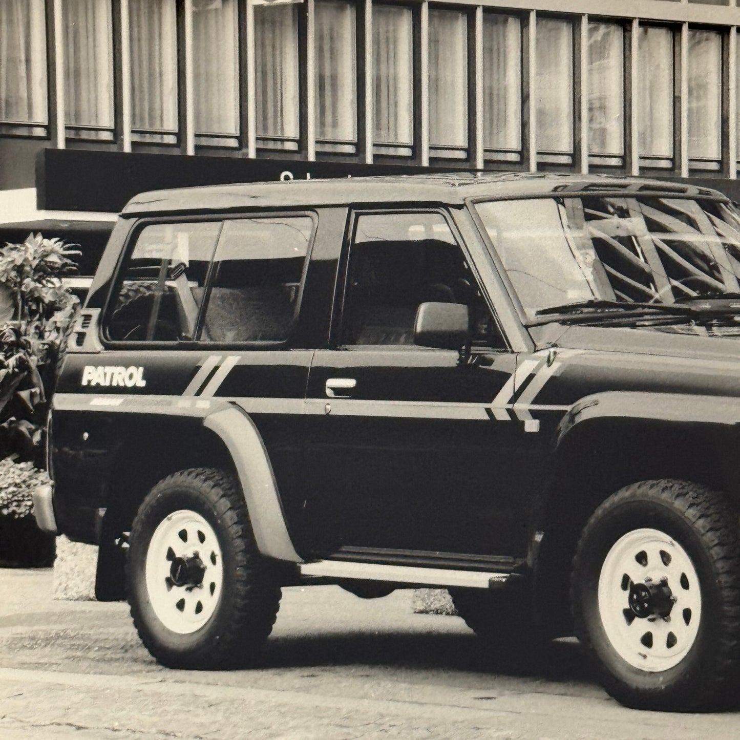 Nissan Patrol GR SUV Photo Press Photograph Print Vintage