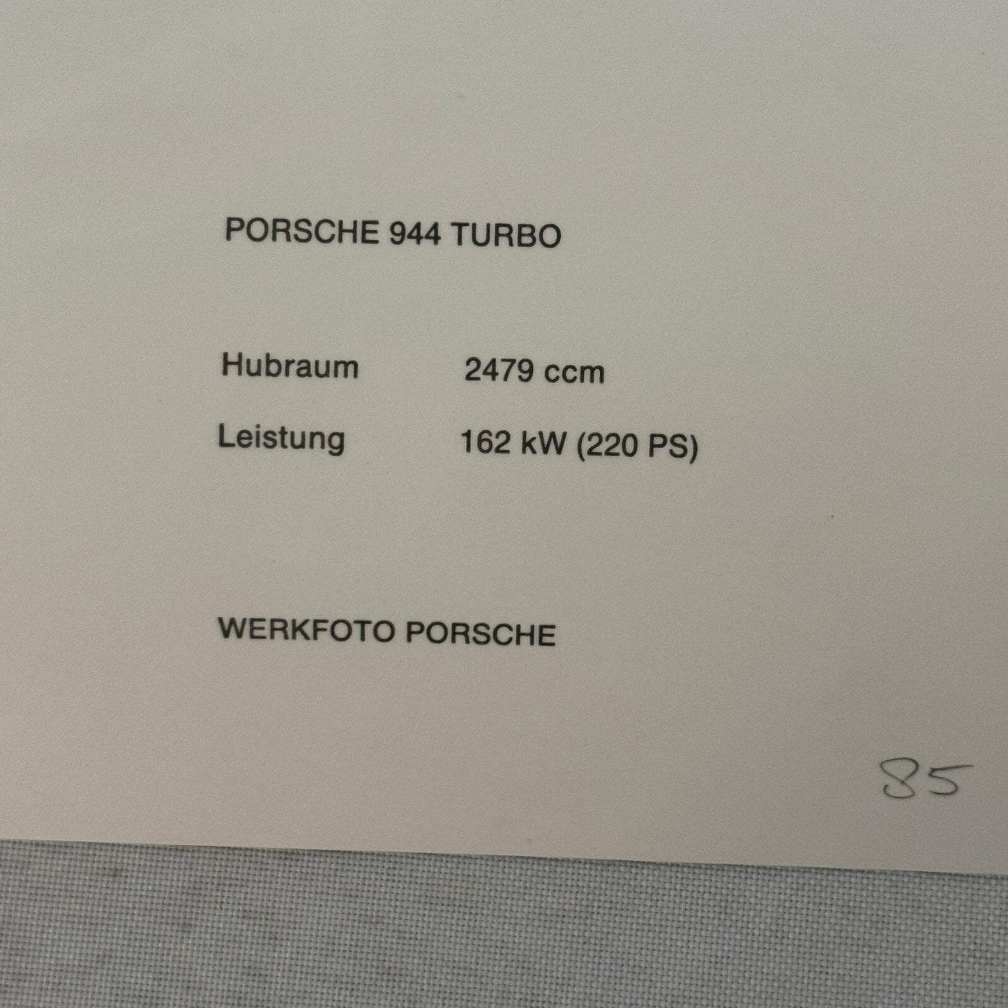 Porsche 944 Turbo Car Factory Press Photo Photograph Werkfoto German