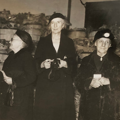 Press Photo Photograph Eleanor Roosevelt First Lady Christmas Salvation Army