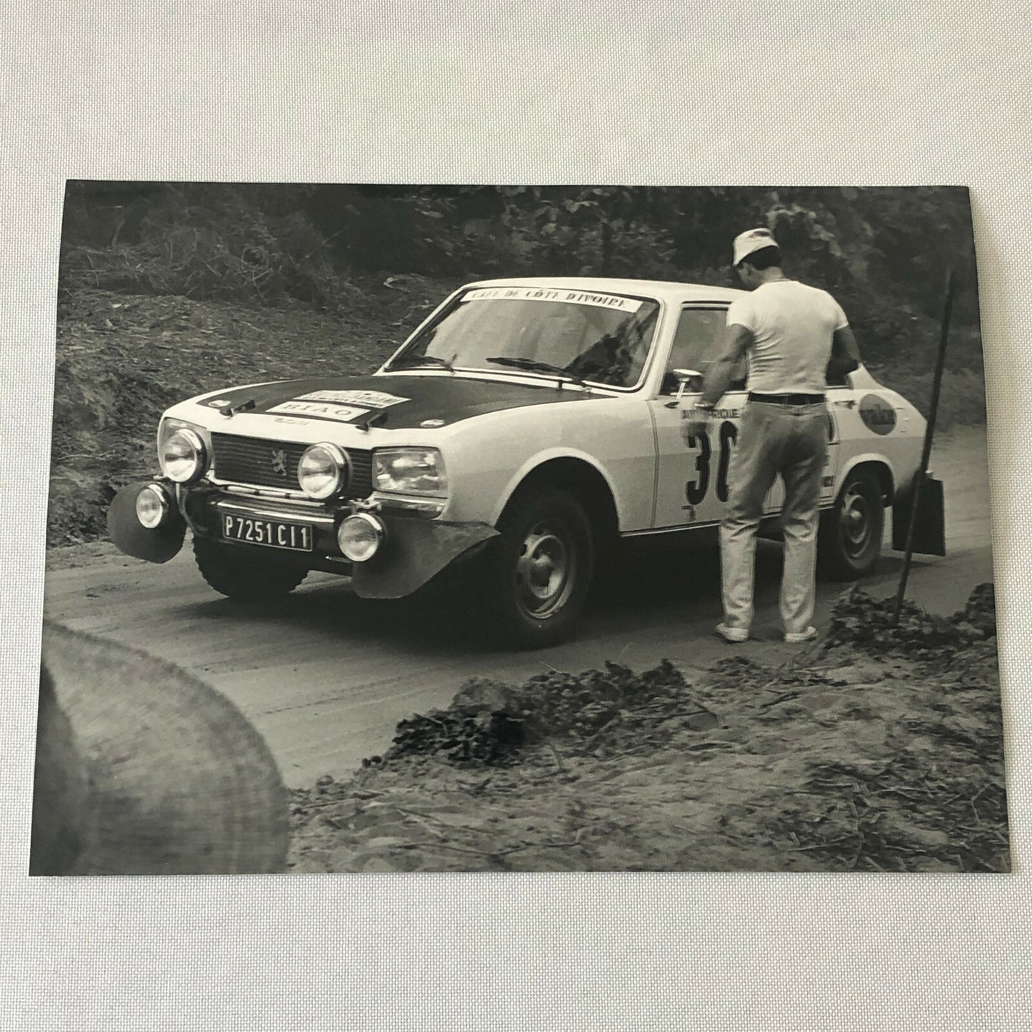 Vintage Rally Racing Photo Photograph 1974 Rallye du Bandama Peugeot Car 