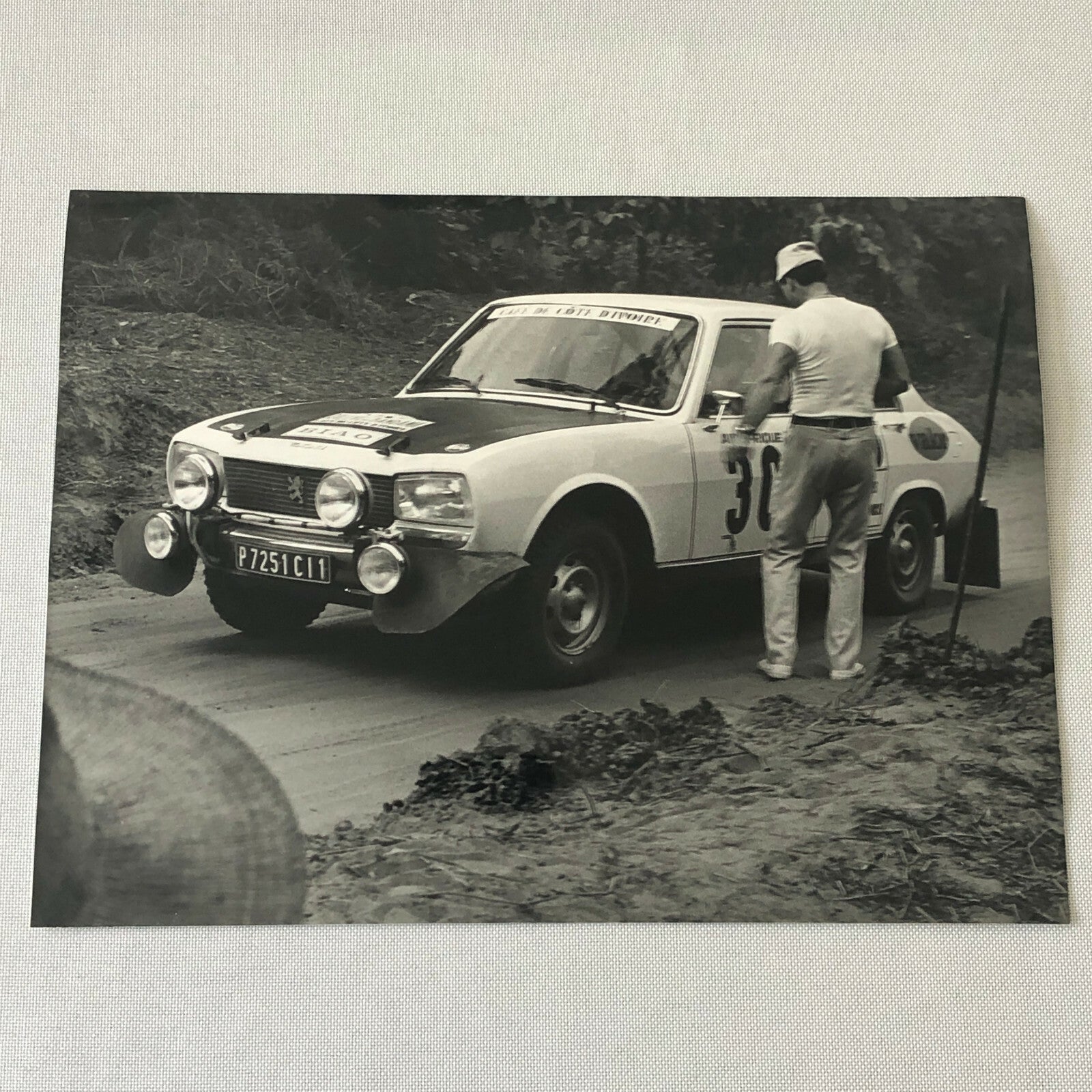 Vintage Rally Racing Photo Photograph 1974 Rallye du Bandama Peugeot Car 