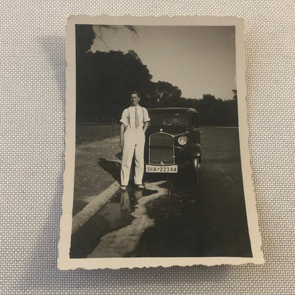 Vintage Photo Photograph Men with Antique Car Automobile 1933 Paris AL22SM1