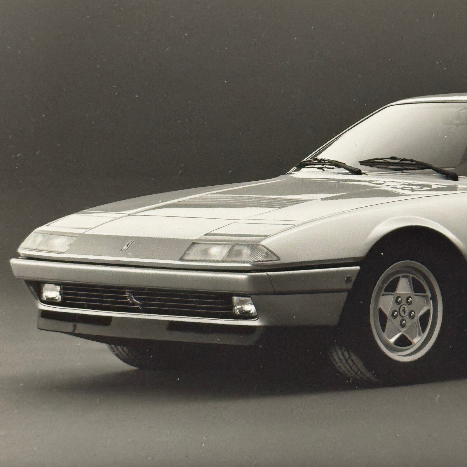 1985 Ferrari 412 Pininfarina Factory Press Photo Photograph Print