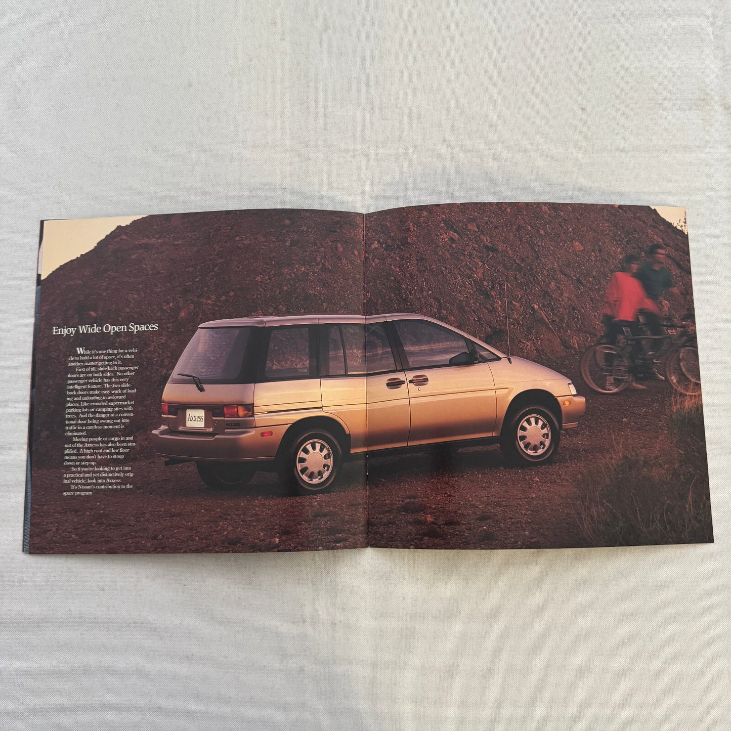 1990 Nissan Axxess Car Sales Brochure Catalog Vintage Advertising Canadian