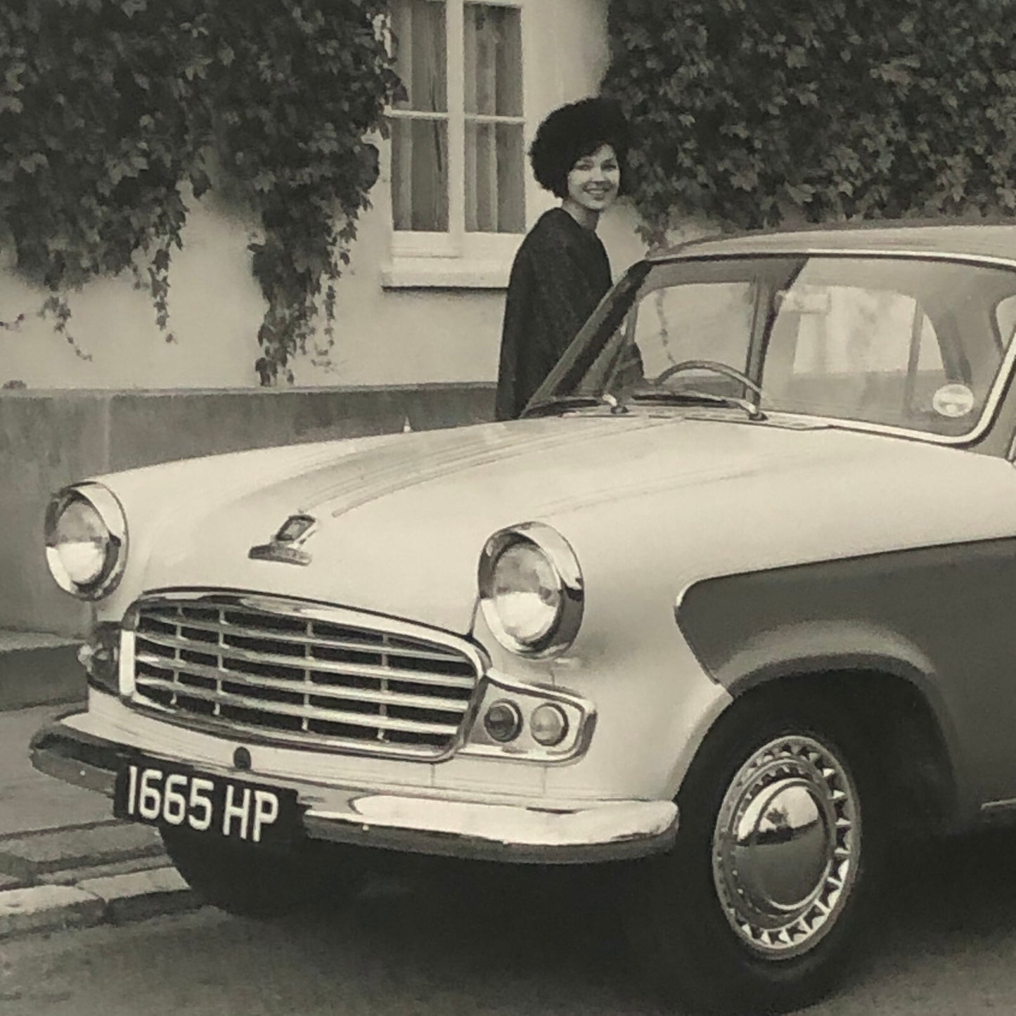 1961 Standard Vignale Vanguard Saloon Sedan Factory Press Photo Photograph