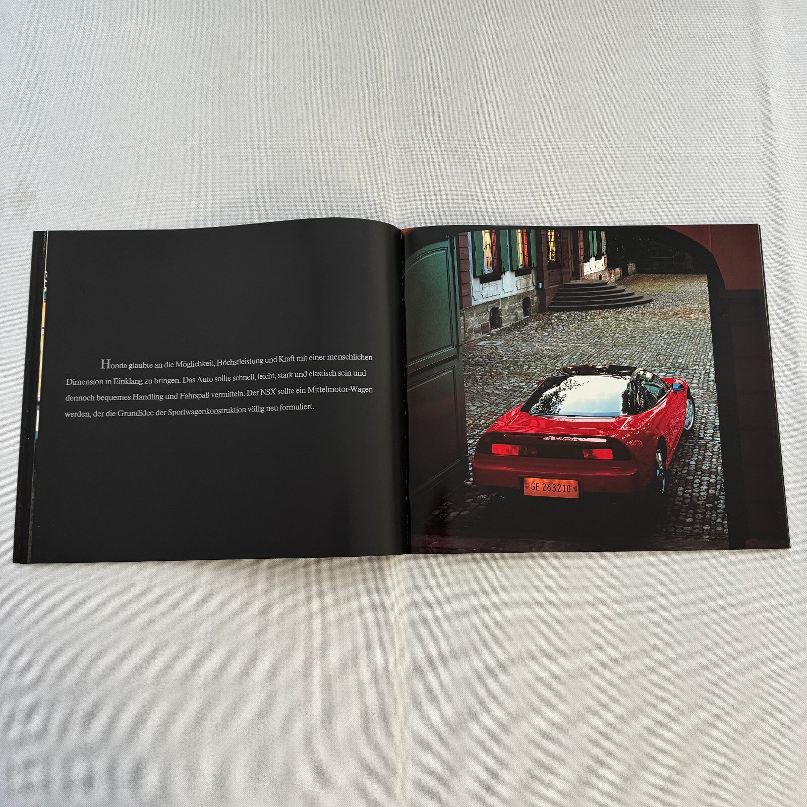 Acura NSX Sports Car Sales Brochure Catalog GERMAN Text European Market