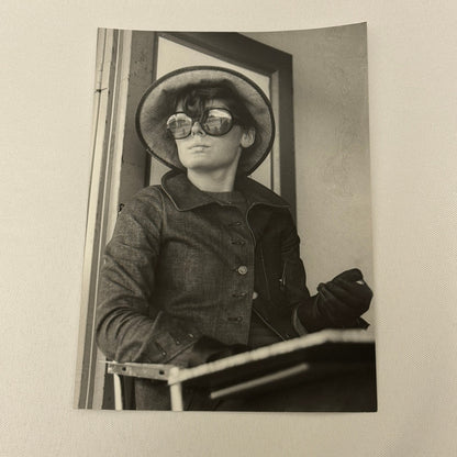 Vintage Racing Photo Niki Lauda Girlfriend Mariella von Reininghaus 1972 Spain