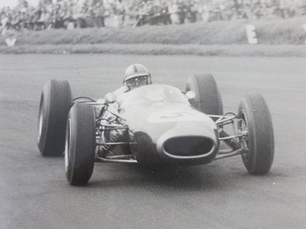 Vintage 1964 Press Photograph Photo Jack Brabham at Silverstone Win Grand Prix 