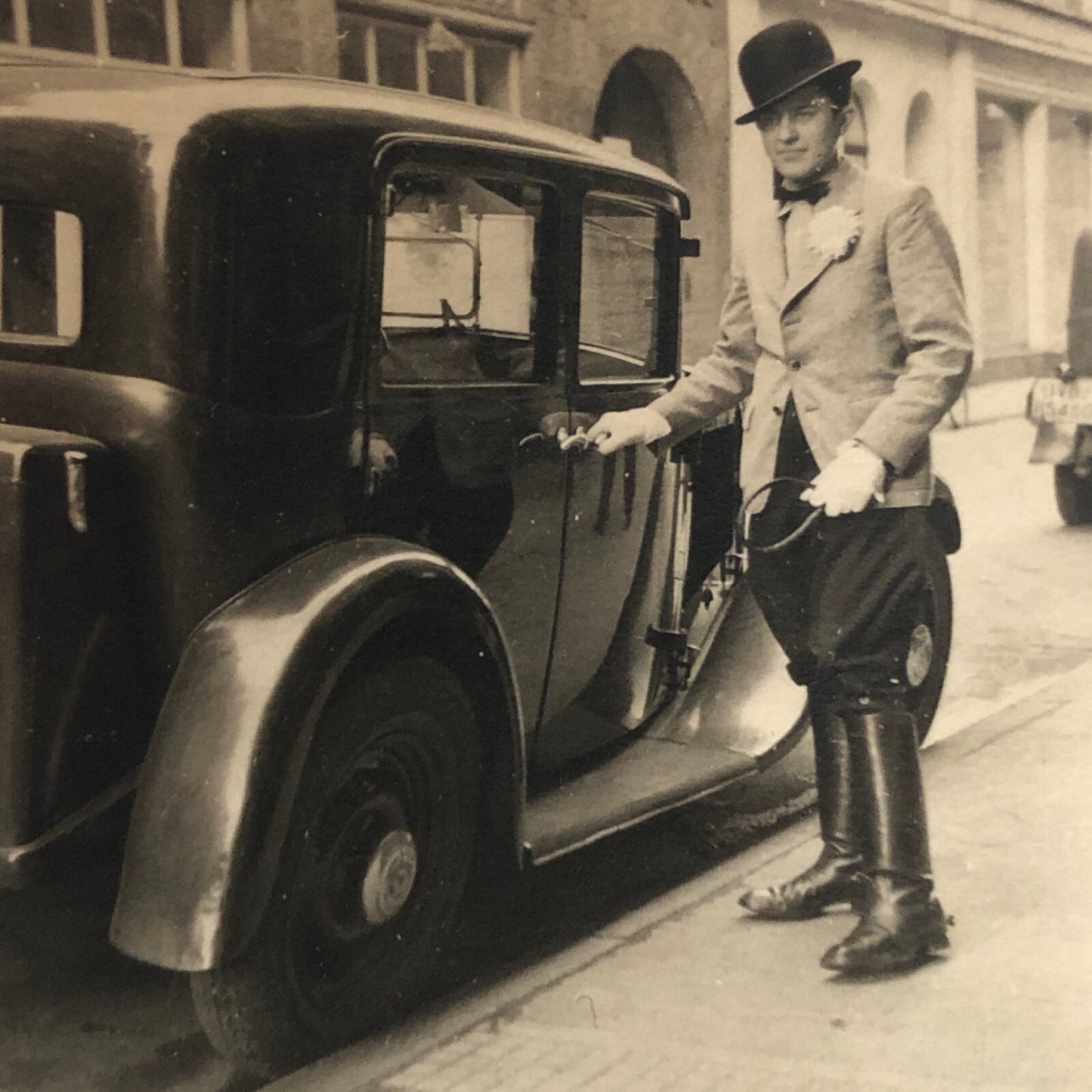 Vintage Photo Photograph Snapshot Man with Car Automobile Germany 1939 + AL22SM2