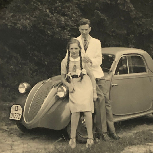 Vintage Photo Photograph Young Couple Man Woman with Small Car Tag AL22SM2
