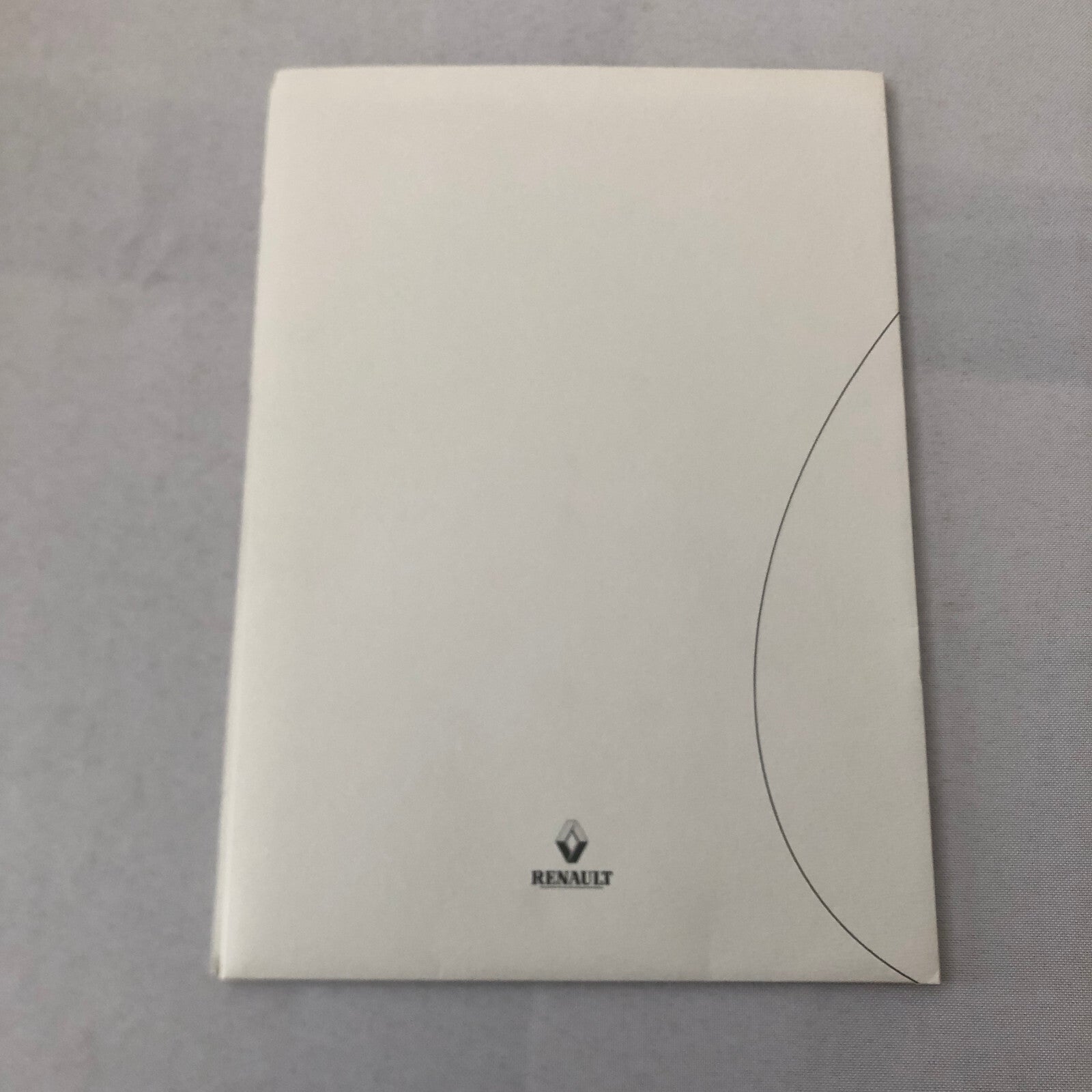 2000 Renault Clio Car Press Kit Brochure GERMAN Text