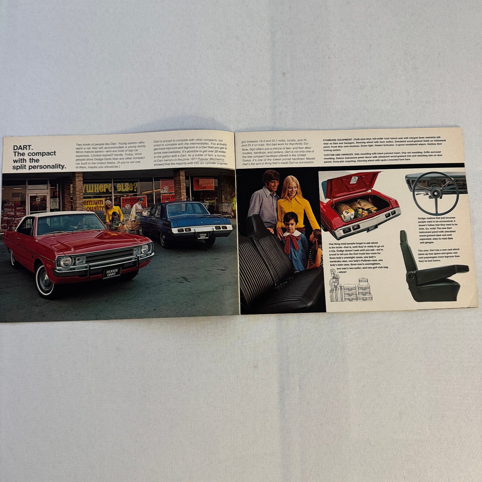 1972 Dodge Car Sales Brochure Catalog Dart Demon Challenger Coronet Charger +