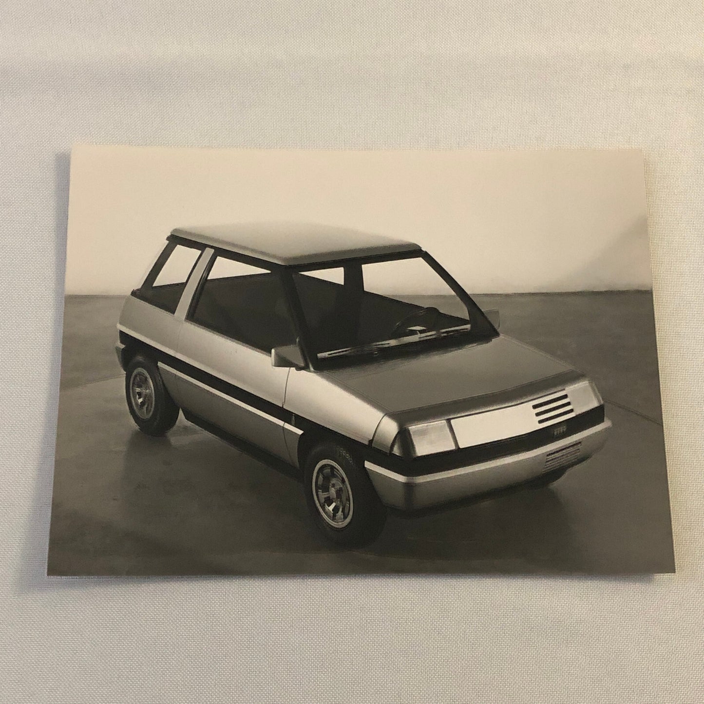 Vintage 1978 Pininfarina Fiat ECOS Concept Car Automobile Photo Lot of 7