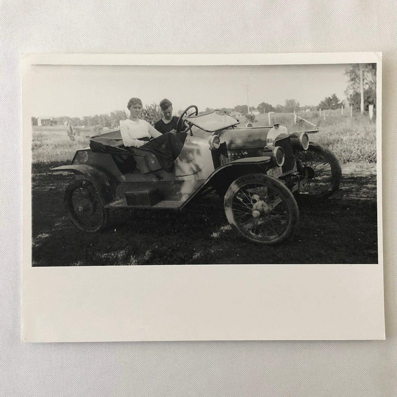 Vintage Early Car Autombile People Photo Photograph - Modern Era Print 
