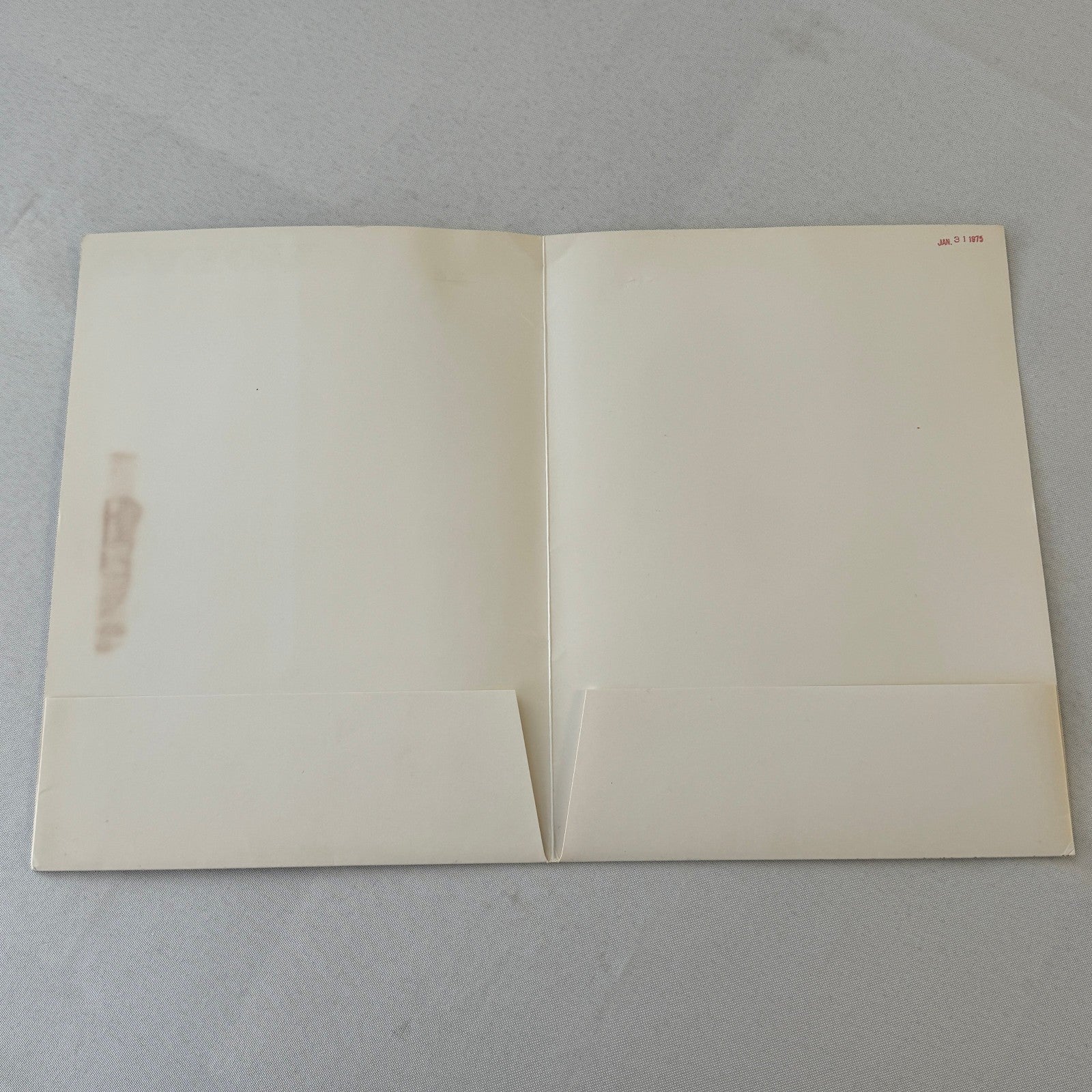 1975 Volvo Press Kit Brochure w/ Photos 164 240 Series Sedan Station Wagon 