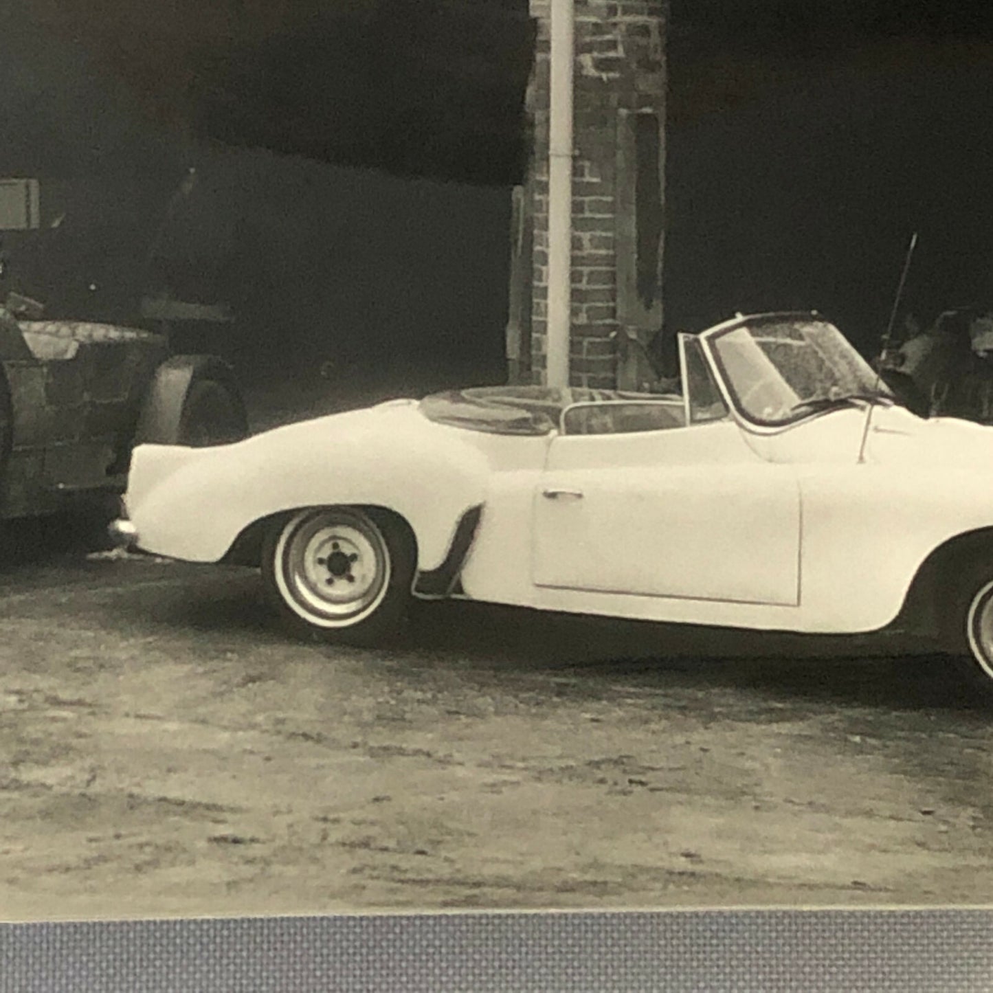 Vintage 1923 Bentley Blue Label and 1955 Daimler Conquest Roadster Photo Print