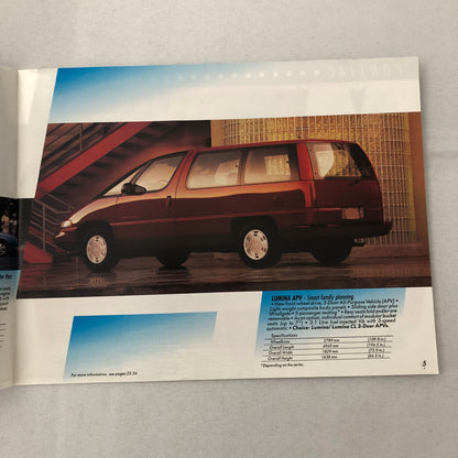 1990 General Motors GM Sales Brochure Catalog Pontiac Chevrolet GMC Cadillac +