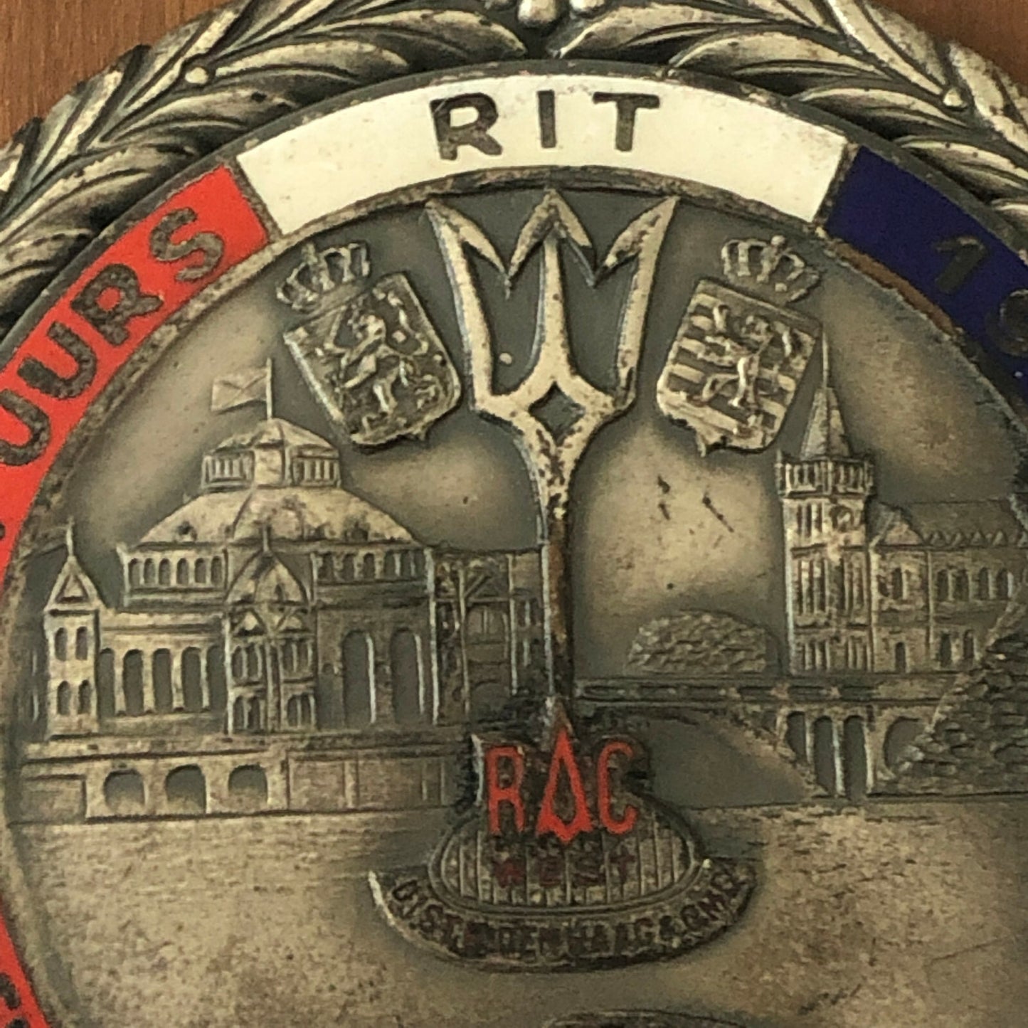 1953 Scheveningen Luxemburg Scheveningen SLS Rally Badge Emblem Award 