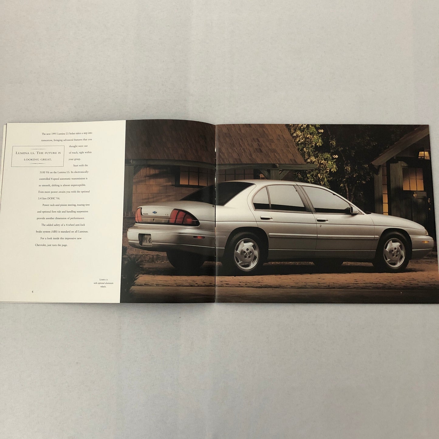 1995 Chevrolet Lumina Sales Brochure Catalog