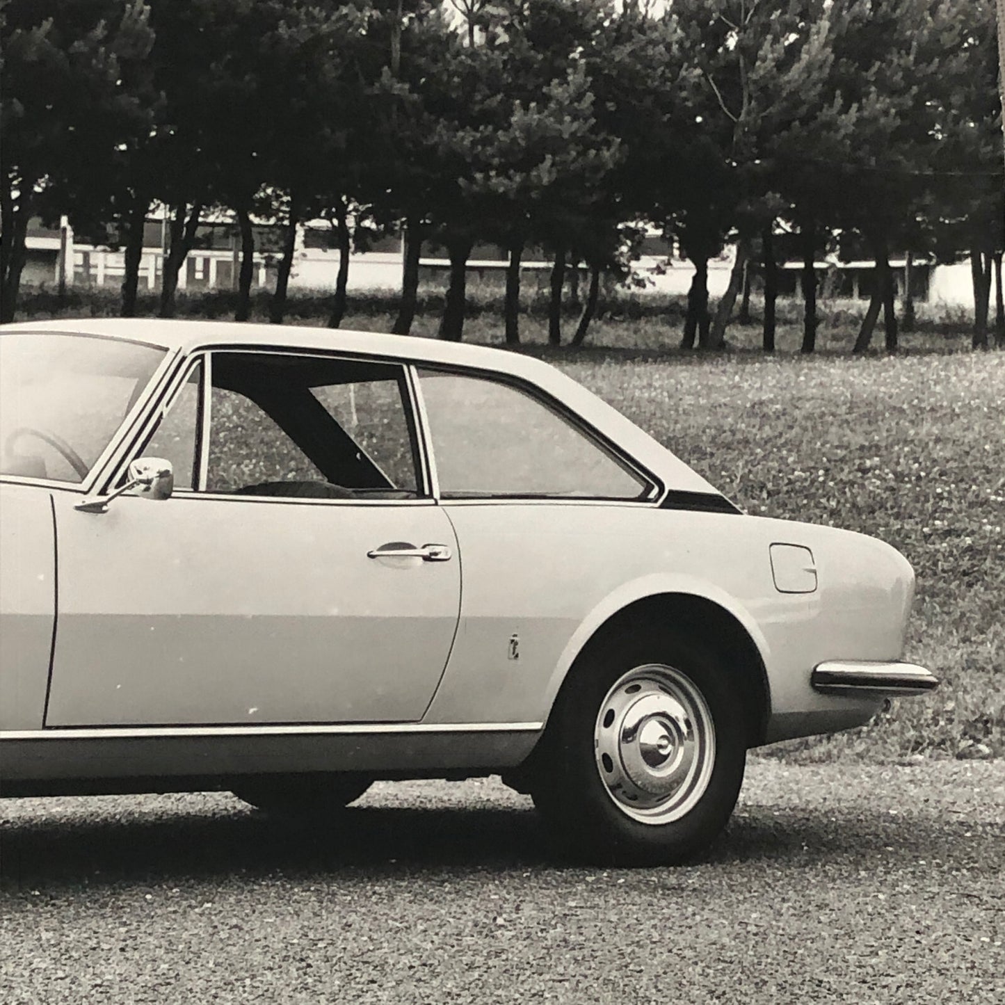 1973 Peugeot 504 Coupe Car Automobile Photo Photograph Print 
