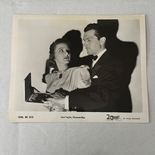 Girl in 313 Movie Still Press Photo Photograph Kent Taylor Florence Rice TV