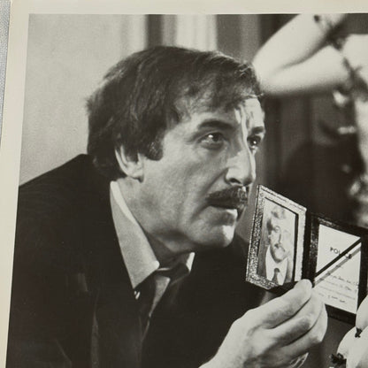 The Pink Panther Strikes Again Peter Sellers Inspector Clouseau Press Photo 1976