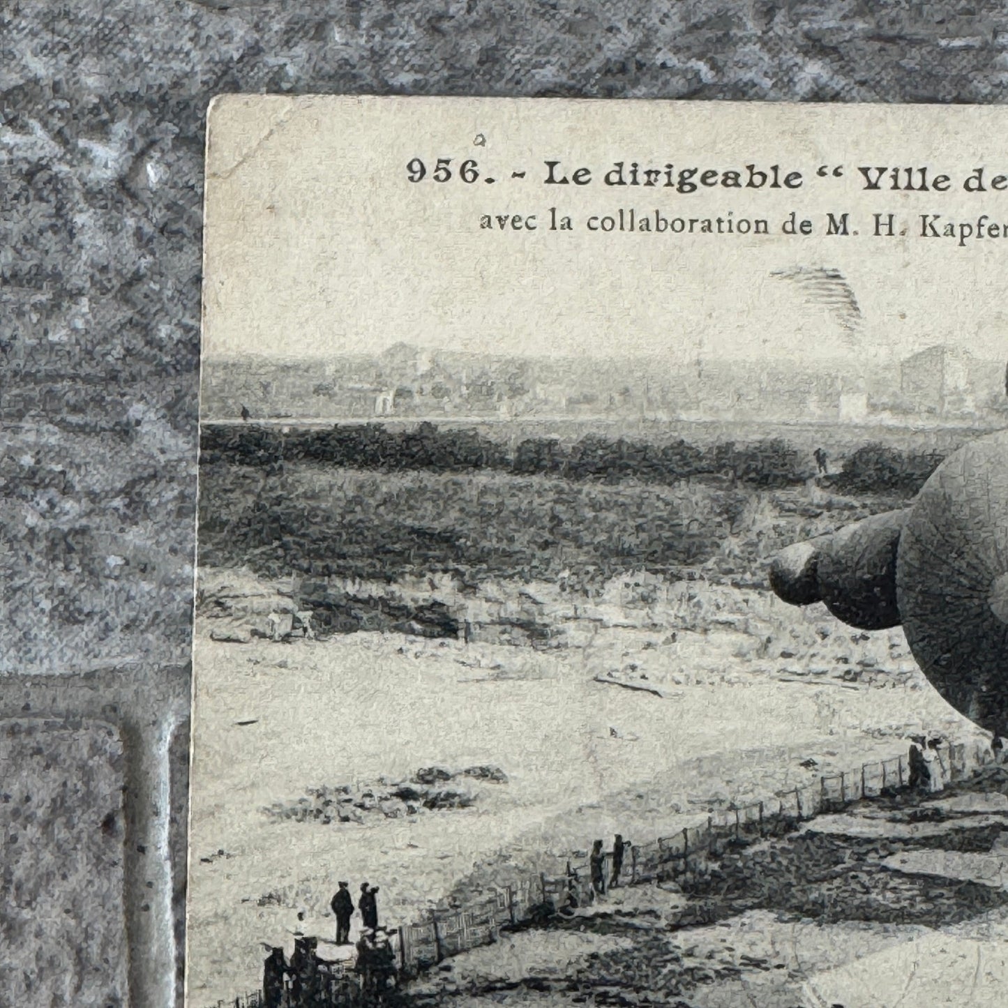 Vintage Zeppelin Airship Dirigible Postcard Post Card French Ville de Paris