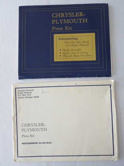 1982 Chrysler Plymouth Press Kit Convertible Town & Country Champ 