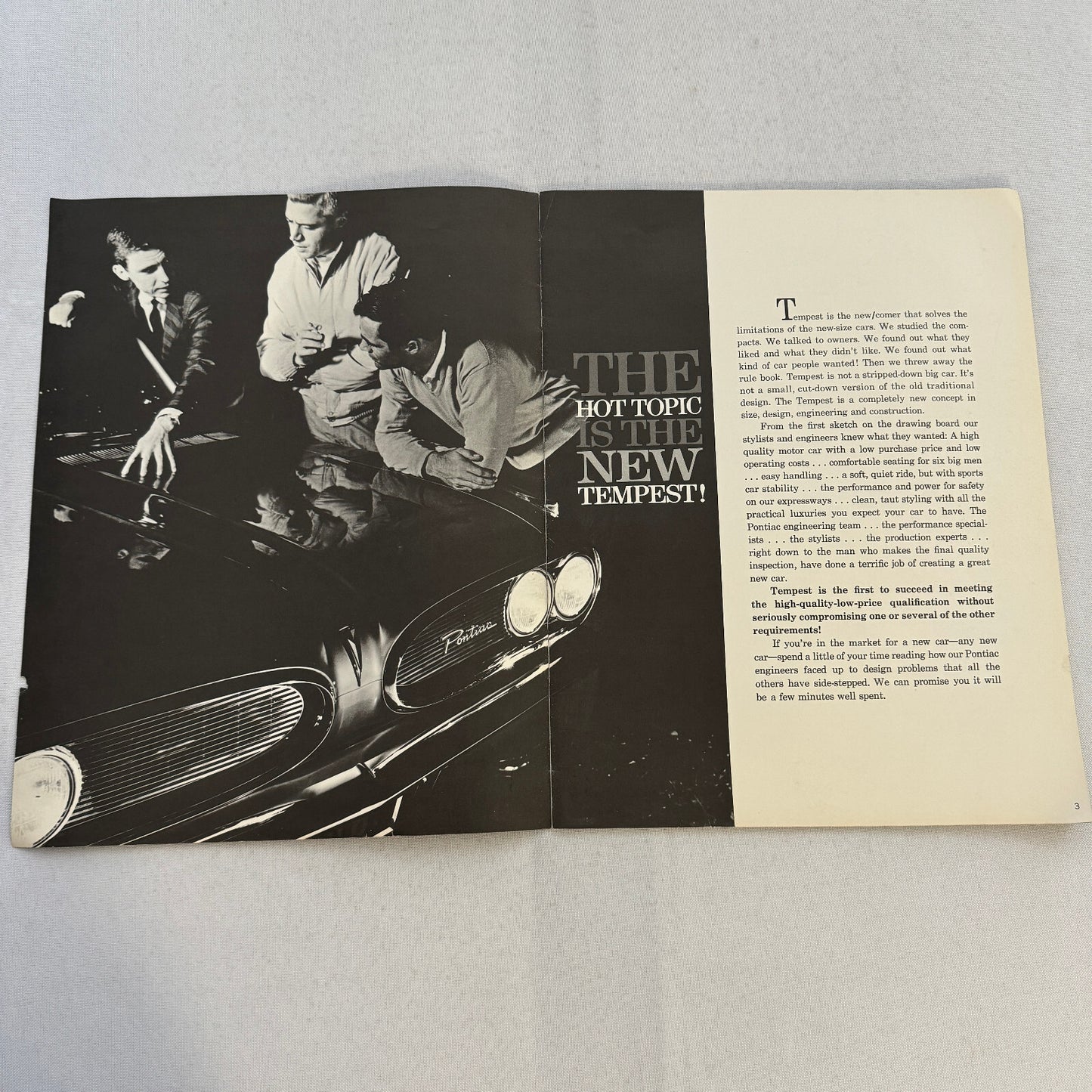 1960 Pontiac Tempest Car Sales Brochure Catalog Sedan Safari Station Wagon