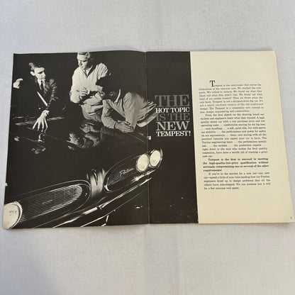 1960 Pontiac Tempest Car Sales Brochure Catalog Sedan Safari Station Wagon