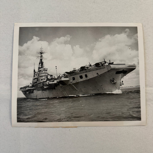British Navy Aircraft Carrier HMS Theseus Vintage Press Photo Photograph Korea